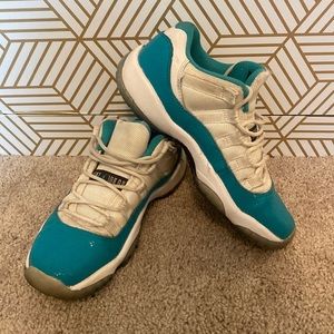 Jordan retro 11